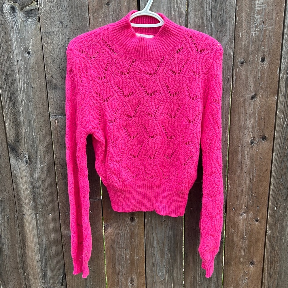 Astr Pointelle hot pink wool alpaca blend women’s Sweater Size small NWT